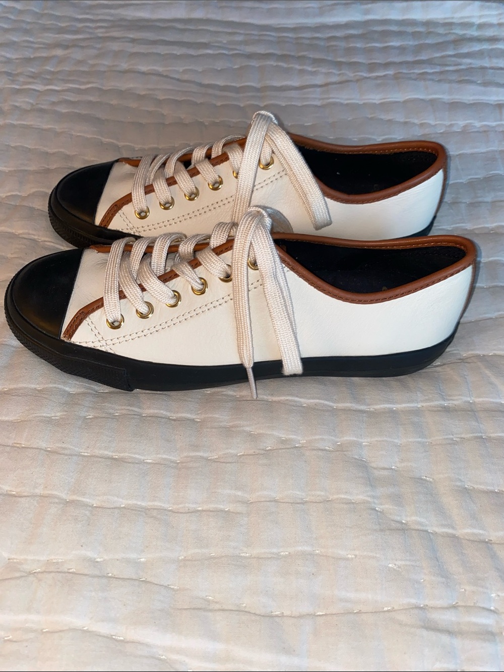 Coach Vintage Leather Sneakers NEW 8.5 - Picture 2 of 6